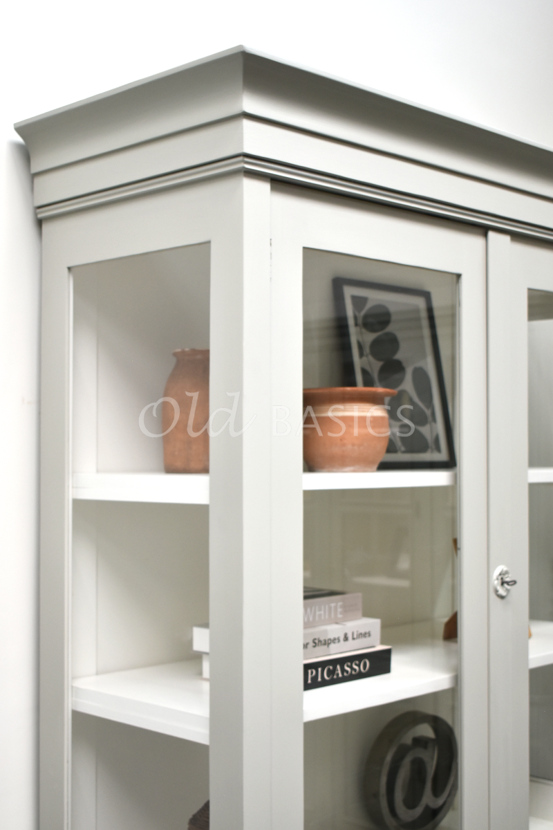 Detail van Zweedse vitrinekast, 2 deuren, RAL7032, grijs, materiaal hout